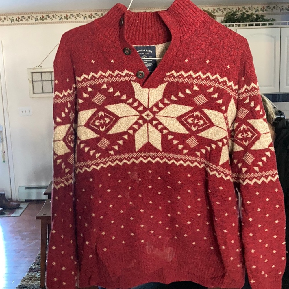 American Eagle. Christmas sweater.